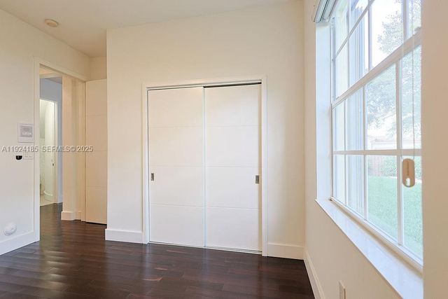 6853 NW 113th Pl, Doral, FL 33178