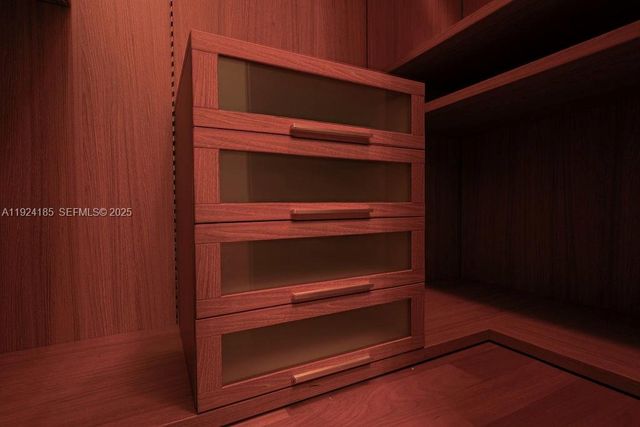 6853 NW 113th Pl, Doral, FL 33178