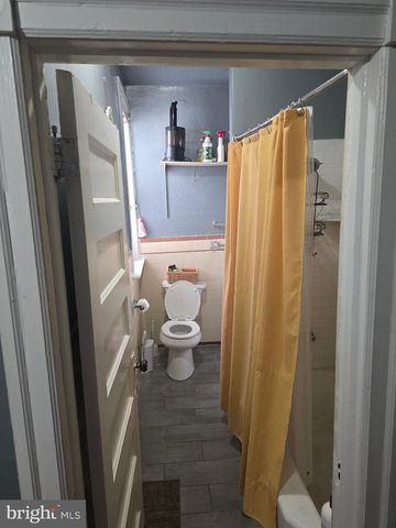 4943 N WARNOCK ST, Philadelphia, PA 19141