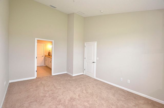 3951 Playa Del Sol Drive 201, Rockledge, FL 32955