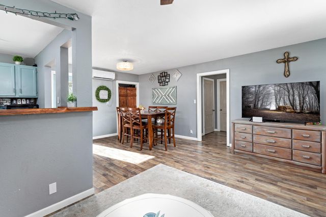 1007 N Pine Street, Woodville, TX 75979