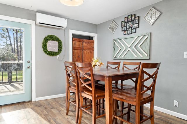 1007 N Pine Street, Woodville, TX 75979