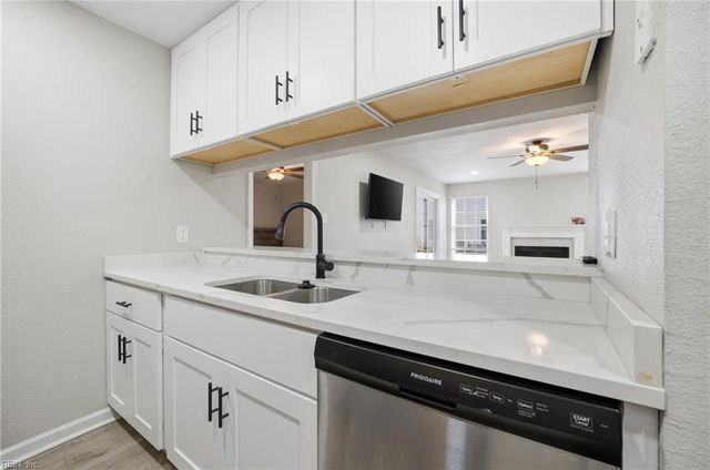 513 Peak CT, Virginia Beach, VA 23462