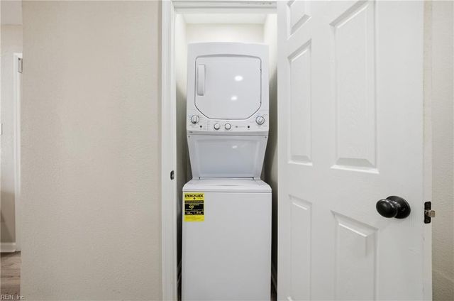 513 Peak CT, Virginia Beach, VA 23462