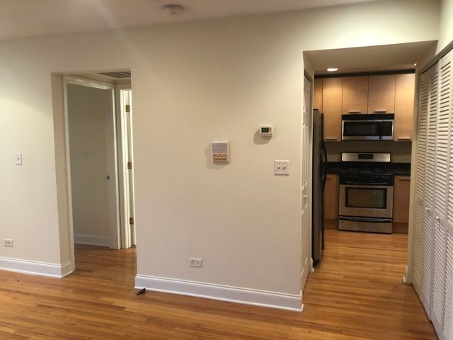 1711 W Jarvis Avenue 304, Chicago, IL 60626