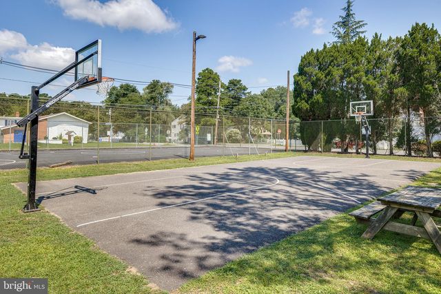 227 TAUNTON BLVD, Medford, NJ 08055