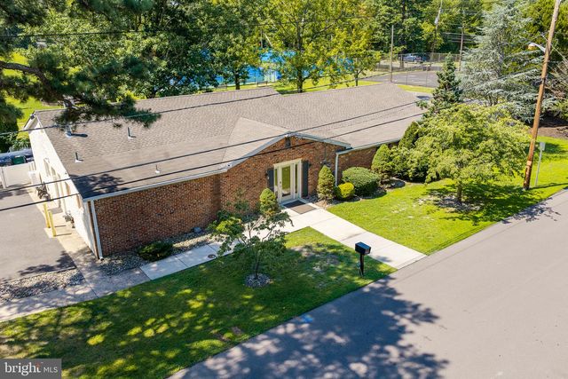 227 TAUNTON BLVD, Medford, NJ 08055
