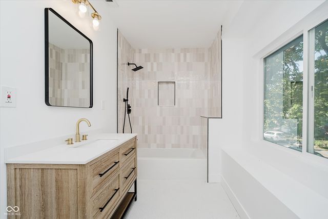 3031 N New Jersey Street, Indianapolis, IN 46205