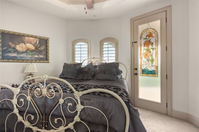 11348 Lake Oak Drive, Montgomery, TX 77356