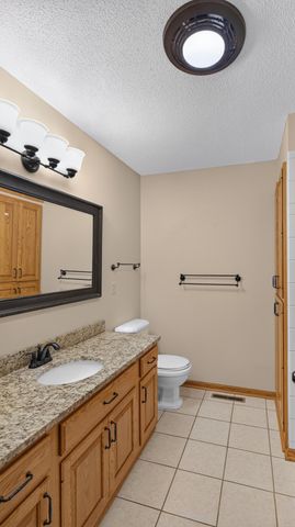 9023 Nantwick Ridge, Brooklyn Park, MN 55443