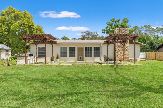 2524 VICTARRA CIRCLE, Lutz, FL 33559