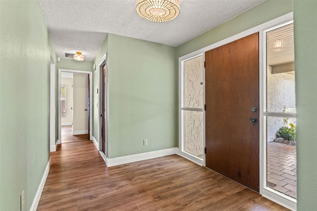 2524 VICTARRA CIRCLE, Lutz, FL 33559