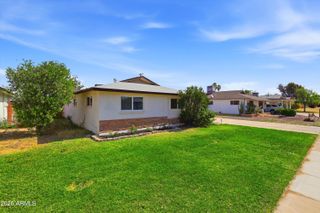 2052 W MARLETTE Avenue, Phoenix, AZ 85015