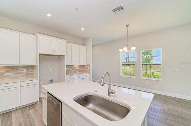 35509 STABLETON LANE, Zephyrhills, FL 33541