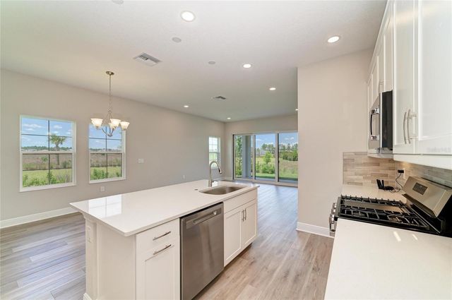 35509 STABLETON LANE, Zephyrhills, FL 33541