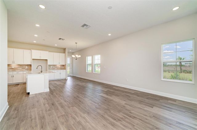 35509 STABLETON LANE, Zephyrhills, FL 33541
