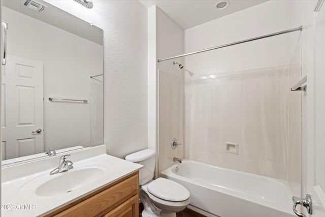 42406 W FALLING STAR Drive, Maricopa, AZ 85138