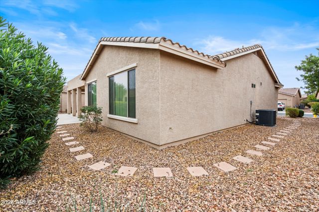 42406 W FALLING STAR Drive, Maricopa, AZ 85138