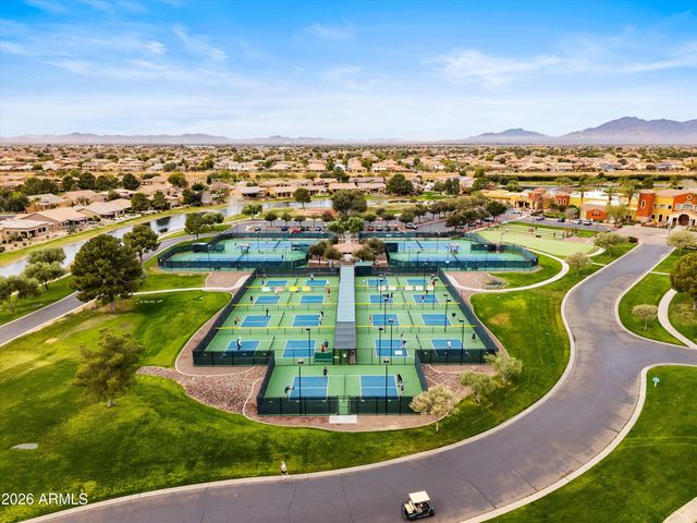 42406 W FALLING STAR Drive, Maricopa, AZ 85138