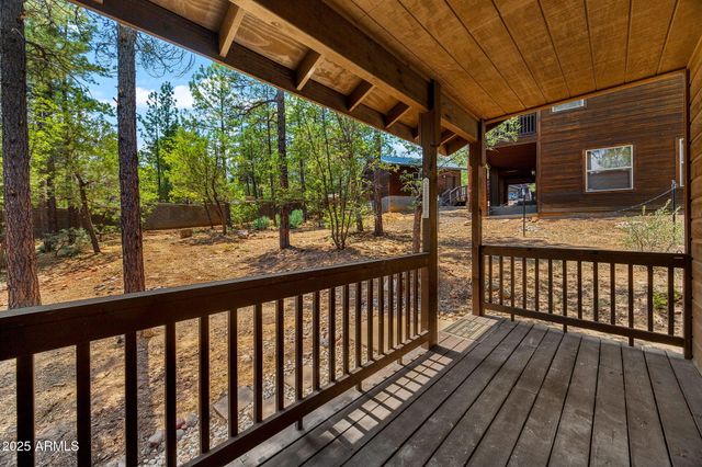 921 E LAUREN Court, Show Low, AZ 85901