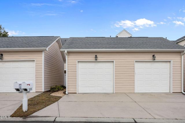 1028 Philpott Drive, Chapel Hill, NC 27517