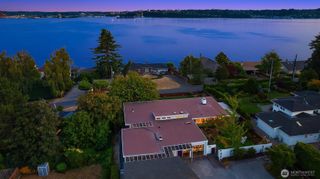 618 Le-Lou-Wa Place NE, Tacoma, WA 98422