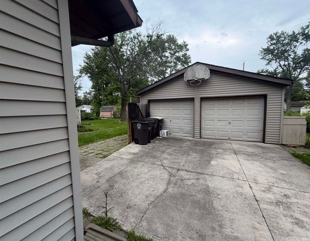 7315 Capri Drive, Fort Wayne, IN 46819