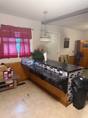 7315 Capri Drive, Fort Wayne, IN 46819