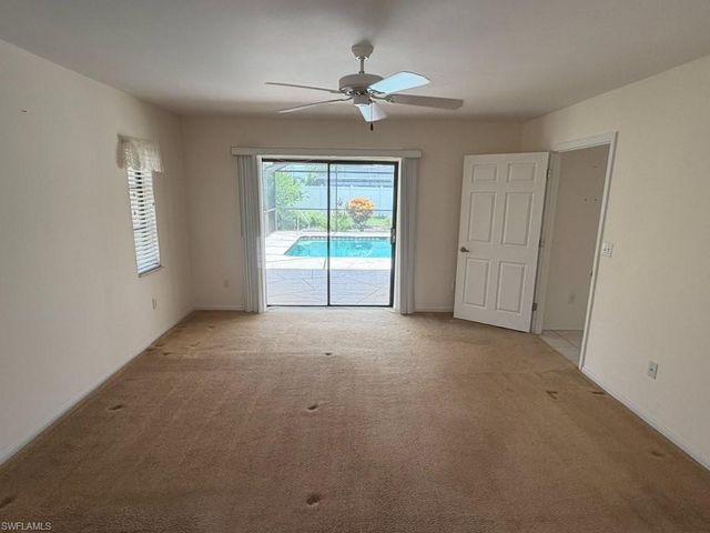3923 SE 10th PL, Cape Coral, FL 33904