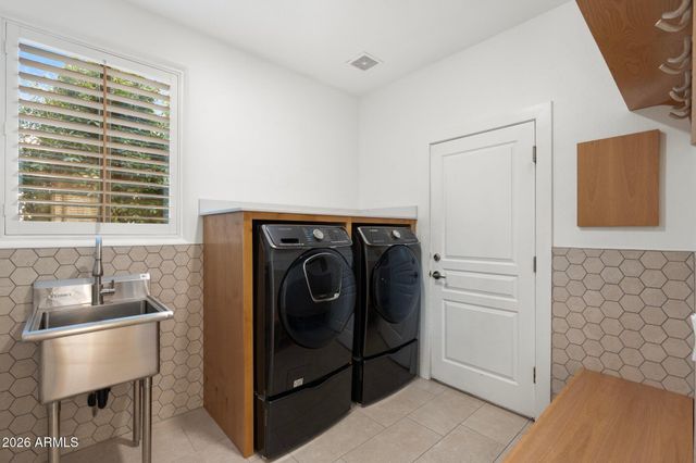 7471 E Sunnyvale Drive, Scottsdale, AZ 85258