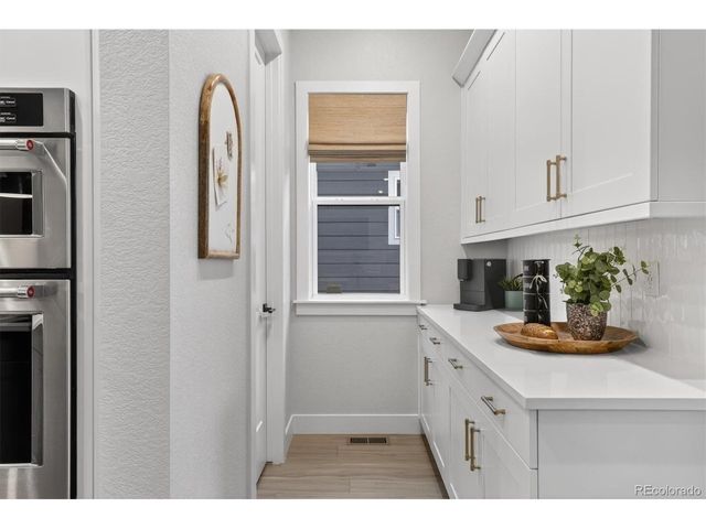 218 S 2nd Ave, Superior, CO 80027