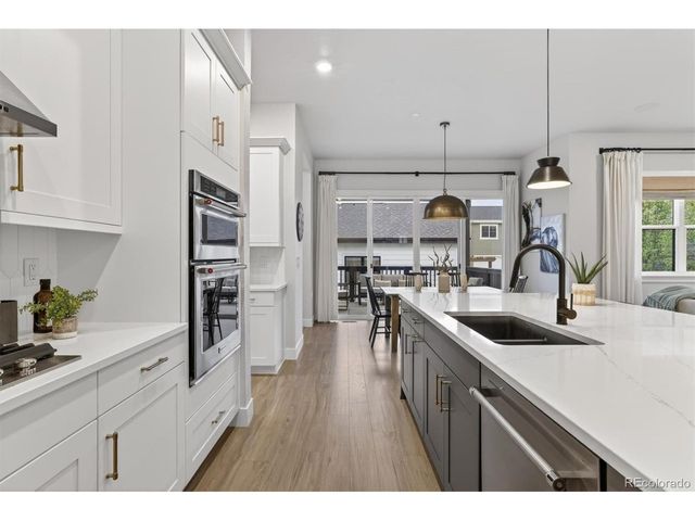 218 S 2nd Ave, Superior, CO 80027