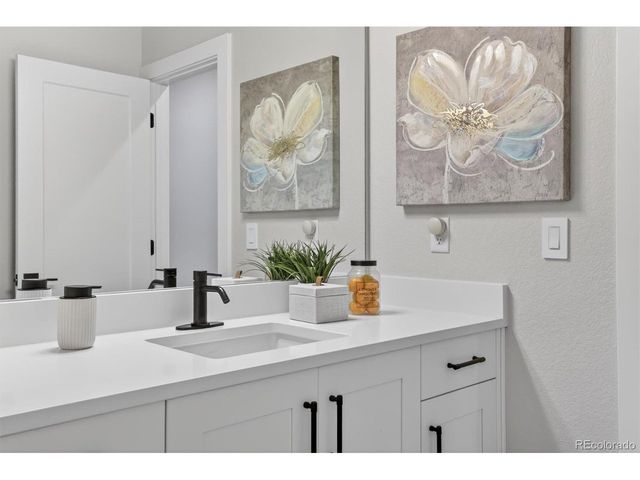 218 S 2nd Ave, Superior, CO 80027