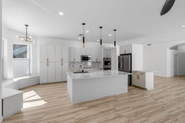 11900 Mataro Avenue, Boynton Beach, FL 33437