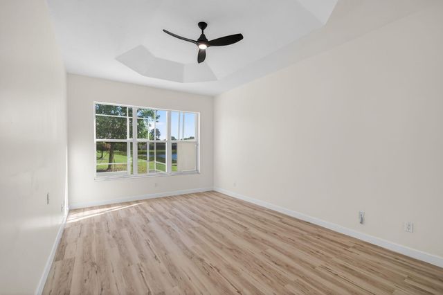 11900 Mataro Avenue, Boynton Beach, FL 33437