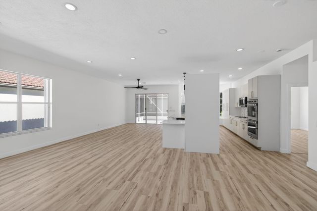 11900 Mataro Avenue, Boynton Beach, FL 33437