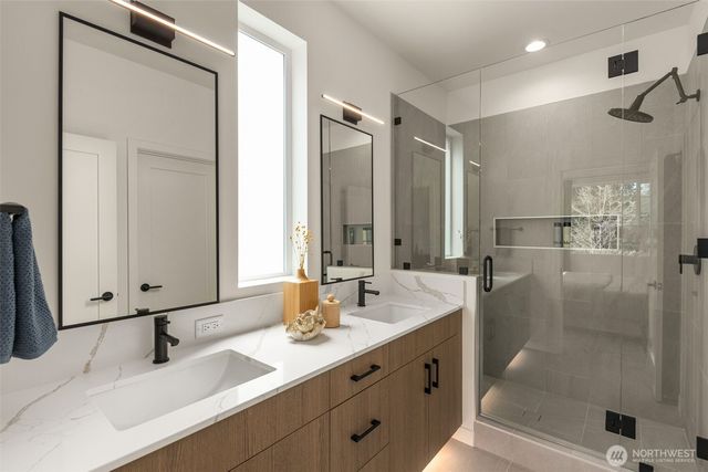 16003 SE 31st Lane, Bellevue, WA 98008