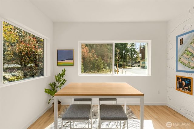 16003 SE 31st Lane, Bellevue, WA 98008