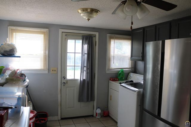 412 NE Chester AVE, Topeka, KS 66616