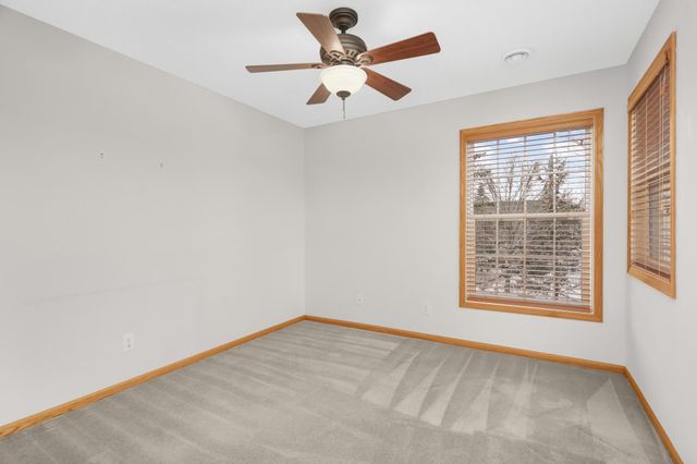 2820 Spy Glass Drive, Chaska, MN 55318