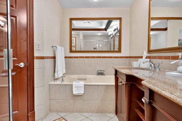 200 OCEAN CREST DRIVE 137, Palm Coast, FL 32137