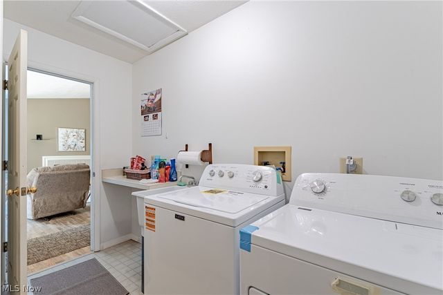 199 E Parkway Drive, Madison, OH 44057