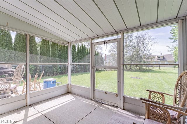 199 E Parkway Drive, Madison, OH 44057