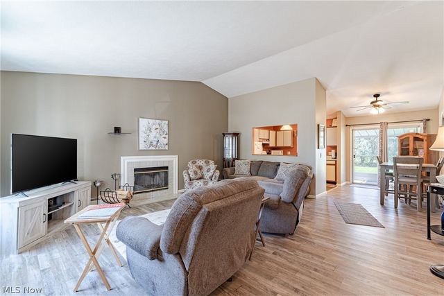 199 E Parkway Drive, Madison, OH 44057