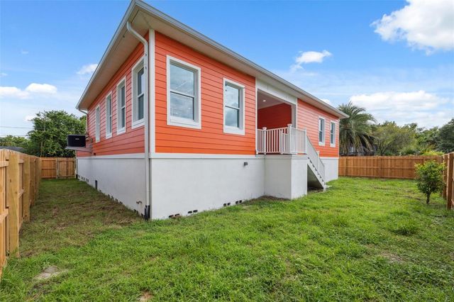 8605 INWOOD DRIVE, Hudson, FL 34667