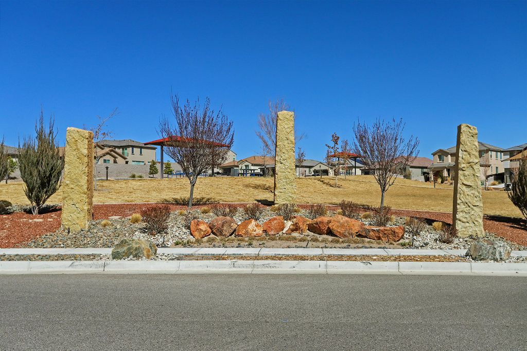 Image 34 of property listing at 1715 Deer Valley Trail NW, Albuquerque, NM 87120