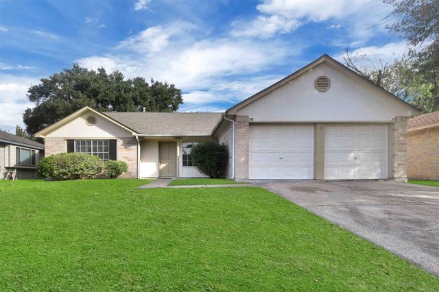 7215 Dogwood Trail Drive, Humble, TX 77346