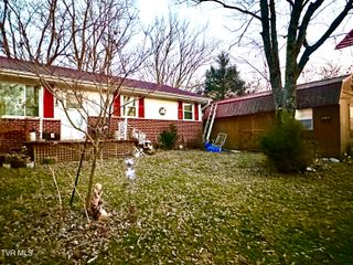 70 Clover Lane, Afton, TN 37616