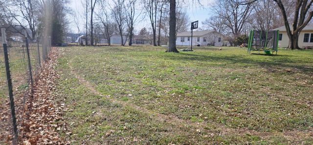 312 Posey Street, Ava, MO 65608