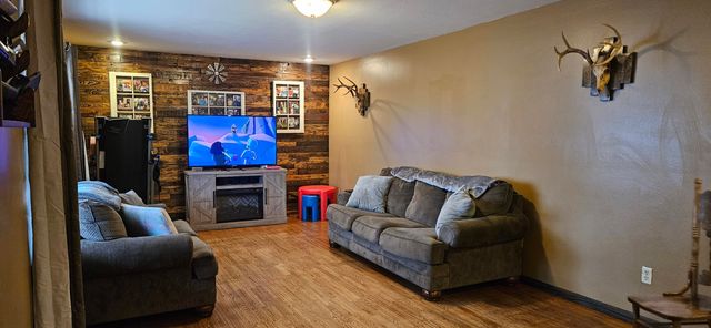 312 Posey Street, Ava, MO 65608